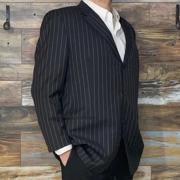 Hugo Boss U.S.A. Super 120's Wool Black Striped Suit Size 50L x 42W - Picture 1 of 13